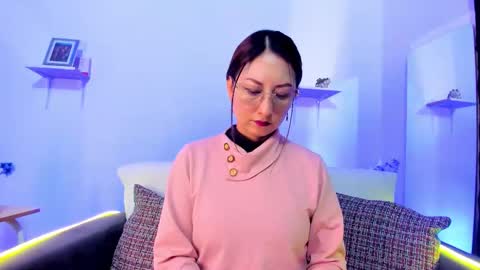 evelyn_miller___ online show from February 23, 7:11 pm