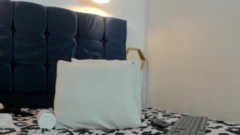 evelyn_morgan1 online show from December 29, 6:14 am