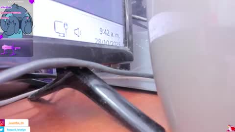 LAURA SOFIA  INDEPENDENT MODEL FOLLOW ME NOW ALMOST 10000 FOLLOWERS online show from October 28, 2:42 pm