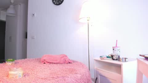 Snapshot of eves_bodyxxx chatting on January 12, 9:51 am Sensation Body online show from January 12, 9:51 am