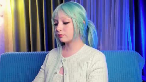 Snapshot of eves_eyes chatting on November 19, 8:03 am Forget me not eve on CB online show from November 19, 8:03 am