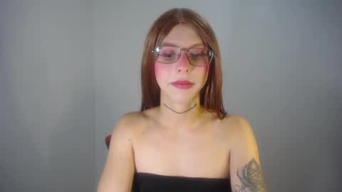 Snapshot of evi_kitty chatting on March 5, 11:49 pm Evi online show from March 5, 11:49 pm