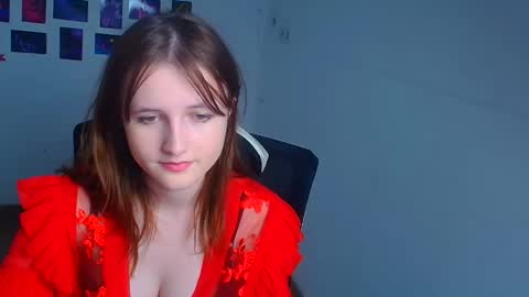 Evie online show from November 29, 10:46 pm