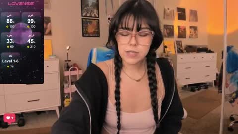 Snapshot of evie_luna chatting on January 3, 4:11 am Evie Luna online show from January 3, 4:11 am