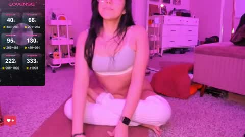 Snapshot of evie_luna chatting on February 9, 6:43 am Evie Luna online show from February 9, 6:43 am