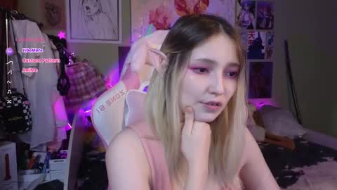 Snapshot of evie_rosen chatting on January 11, 2:41 am Evie online show from January 11, 2:41 am