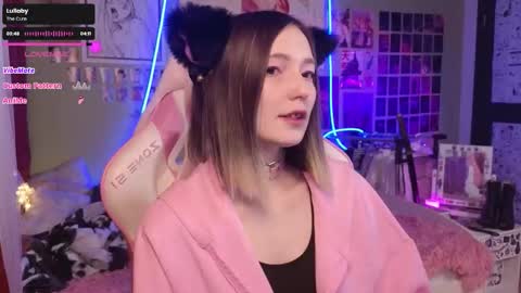 Snapshot of evie_rosen chatting on November 21, 8:24 am Evie online show from November 21, 8:24 am