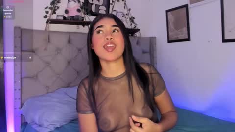 Snapshot of evieh1_ chatting on November 8, 9:13 pm Ivi Alejandra online show from November 8, 9:13 pm