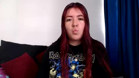 Snapshot of evilheart_69 chatting on November 20, 2:50 pm evilheart_69 online show from November 20, 2:50 pm