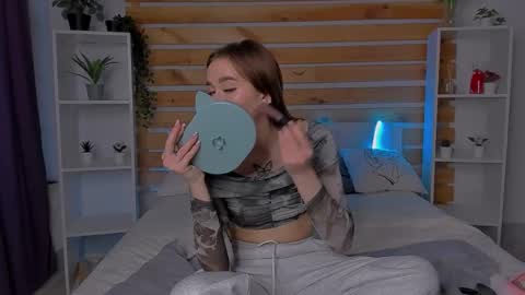 Evis online show from March 3, 1:23 am