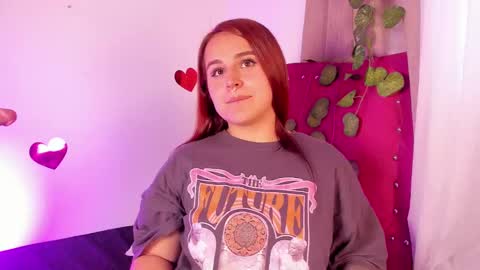 Snapshot of evy_orange1 chatting on February 28, 10:17 pm EVY online show from February 28, 10:17 pm