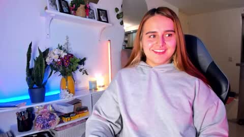 EVY online show from March 5, 12:39 am