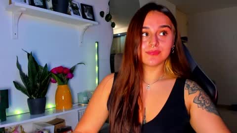 EVY online show from April 1, 1:06 am