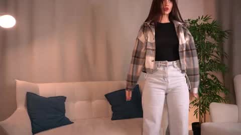 just Exa  ntmu online show from February 19, 2:34 pm