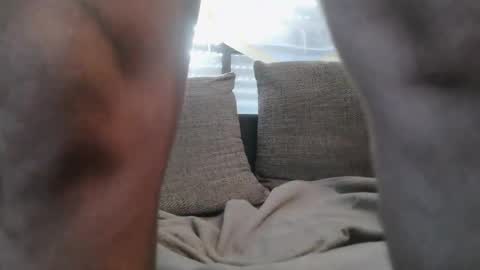 mi insta maddin 5011 online show from November 21, 9:30 am