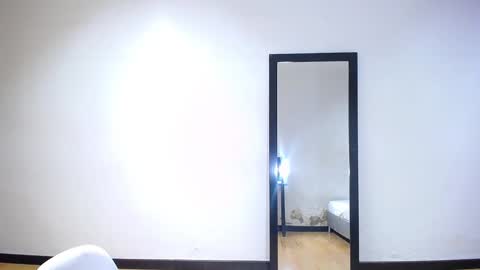 Snapshot of exotic_karmella chatting on January 27, 8:49 pm exotic_karmella online show from January 27, 8:49 pm
