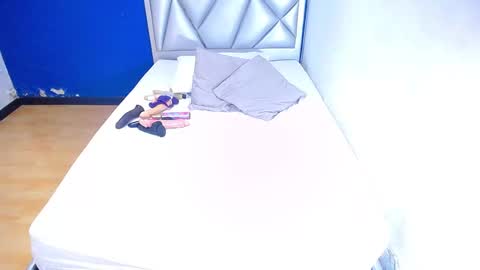 Snapshot of exotic_karmella chatting on January 30, 1:44 am exotic_karmella online show from January 30, 1:44 am