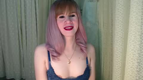 Snapshot of exoticbabes chatting on January 12, 5:03 am exoticbabes online show from January 12, 5:03 am