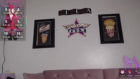 Snapshot of explicitshaybaby chatting on October 24, 8:11 am explicitshaybaby online show from October 24, 8:11 am