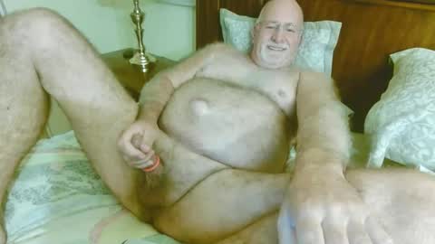 Snapshot of exposedfur chatting on September 19, 4:58 am exposedfur online show from September 19, 4:58 am