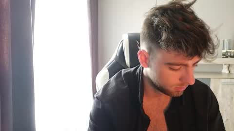 Snapshot of exstayz chatting on October 3, 5:48 am Sweetheart online show from October 3, 5:48 am