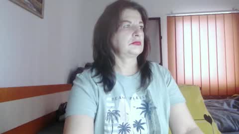 ExtasyMature online show from October 28, 7:01 am