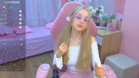 Snapshot of exxxcore_ chatting on September 26, 1:15 pm exxxcore_ online show from September 26, 1:15 pm