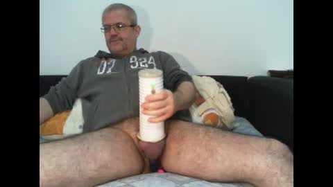 GEORGE online show from February 5, 2:51 am