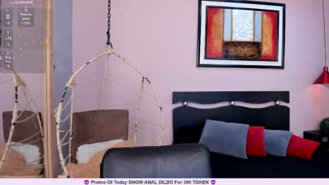 Snapshot of eyes_duque chatting on November 15, 7:43 pm online show from November 15, 7:43 pm