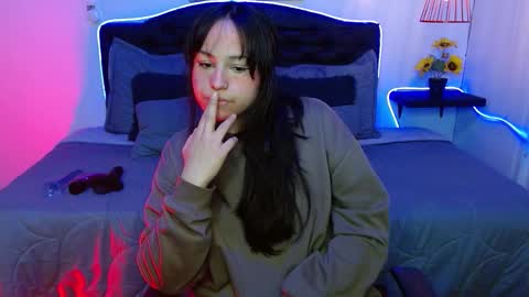 eymmy_24 online show from September 23, 1:30 am