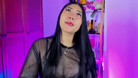 Snapshot of eymy_hadid_ chatting on September 24, 3:04 pm Emily online show from September 24, 3:04 pm