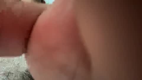 eyyoboobo0 online show from December 18, 5:19 pm