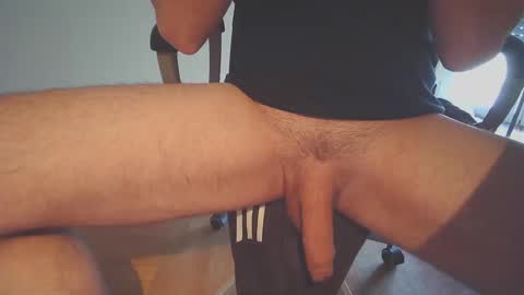 Snapshot of ezcoda chatting on November 25, 11:21 am EZCODA online show from November 25, 11:21 am