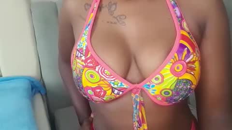 LieonEss online show from January 9, 6:16 am