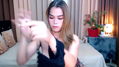 UR SWEET EZRA online show from January 12, 2:56 am