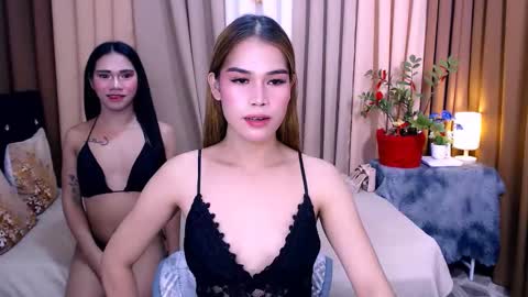 UR SWEET EZRA online show from January 14, 7:59 am