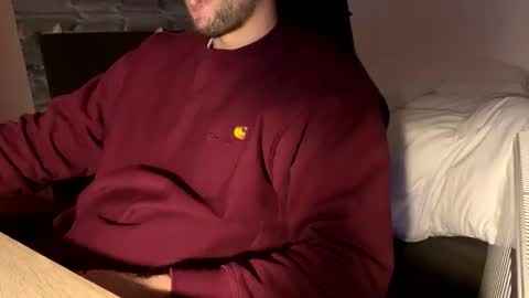 Snapshot of fabian_196 chatting on December 12, 3:59 pm Call me bitch online show from December 12, 3:59 pm