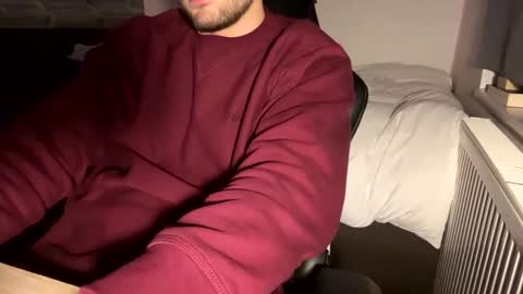 Snapshot of fabian_196 chatting on December 12, 9:26 pm Call me bitch online show from December 12, 9:26 pm