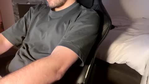 Snapshot of fabian_196 chatting on January 6, 6:10 pm Call me bitch online show from January 6, 6:10 pm