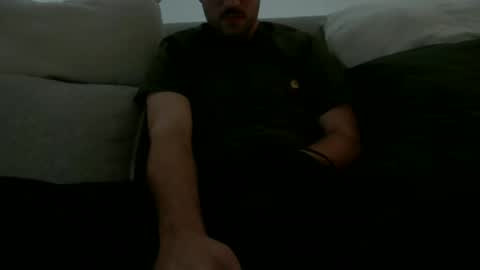 Snapshot of fabian_196 chatting on November 6, 2:51 pm Call me bitch online show from November 6, 2:51 pm