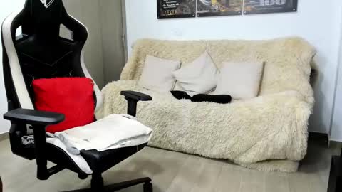 Fabian arango online show from March 6, 2:02 pm