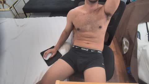 fabiano_hernandes30 online show from April 26, 8:39 pm