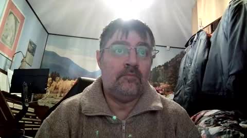 Snapshot of fabius2673 chatting on October 5, 10:57 am Fabius online show from October 5, 10:57 am