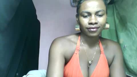 Fabriola9794 online show from April 15, 10:21 pm