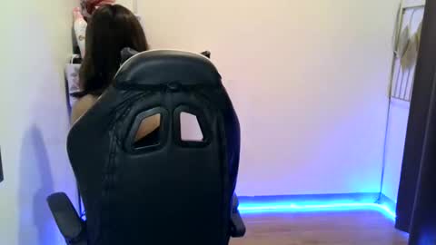 fabulous_cristy24 online show from February 7, 12:20 pm