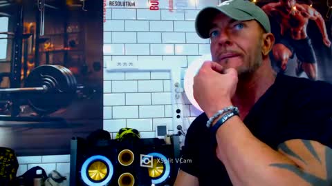 fabxxxl online show from January 4, 1:10 pm