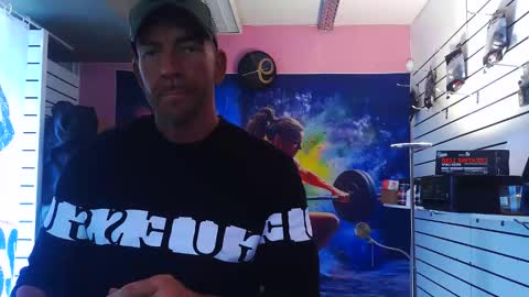 fabxxxl online show from September 24, 8:28 am