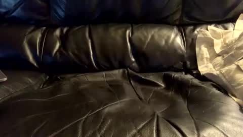 Snapshot of facelesscock1357 chatting on December 8, 11:08 pm facelesscock1357 online show from December 8, 11:08 pm