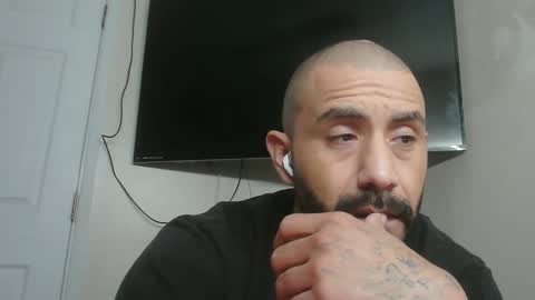 Mark online show from December 4, 10:46 am