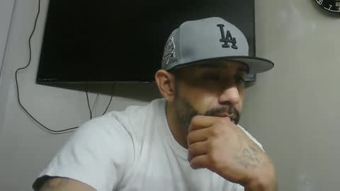 Mark online show from January 7, 11:05 am